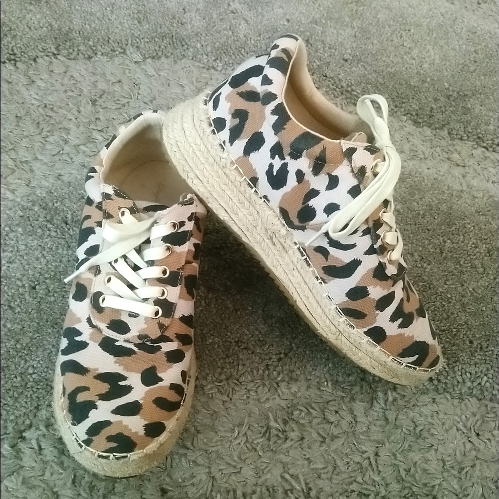 Qupid leopard canvas print shoes, so 10